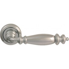 Дверная ручка Melodia мод. Siena Brass 403V на розетке 50V (полированный хром)