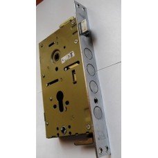 Врезной замок Master Lock 3024 автомат (3 ригеля) левый